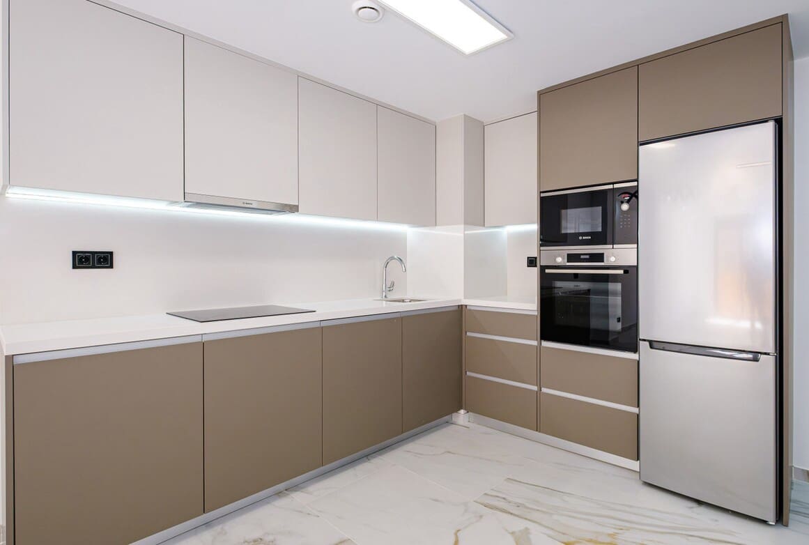 2 sypialnia Apartament na sprzedaż w Torrevieja z basenem garażem - 349 000 € (Ref: 10150003)