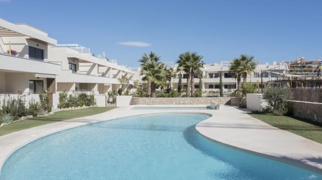 Apartamento de 2 habitaciones en La Veleta, Torrevieja en venta con piscina garaje - 380.000 € (Ref: 10150004)