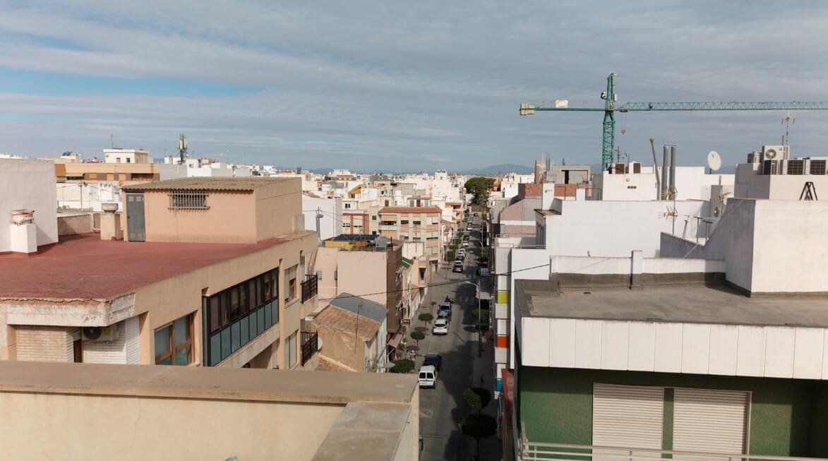 1 quarto Apartamento para venda em Guardamar del Segura com piscina garagem - 245 000 € (Ref: 10150050)