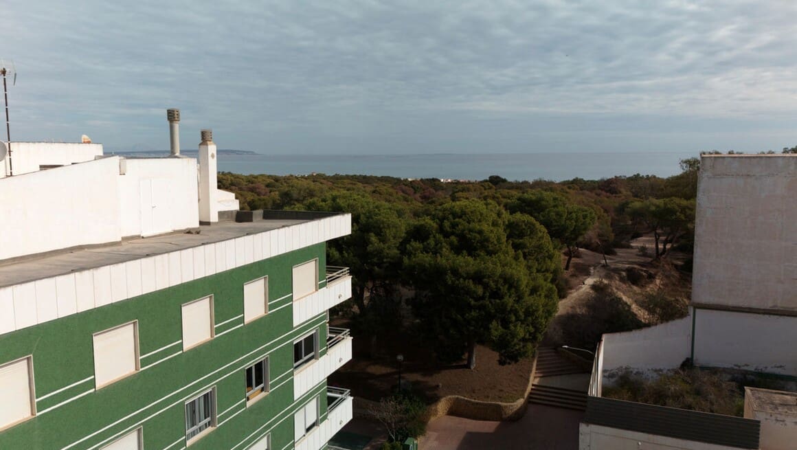 1 quarto Apartamento para venda em Guardamar del Segura com piscina garagem - 245 000 € (Ref: 10150050)
