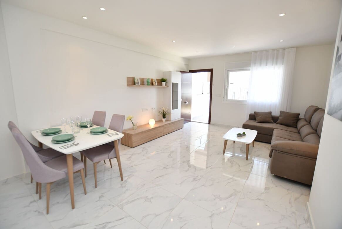 2 bedroom Villa for sale in San Miguel de Salinas with pool garage - € 273,800 (Ref: 10150069)
