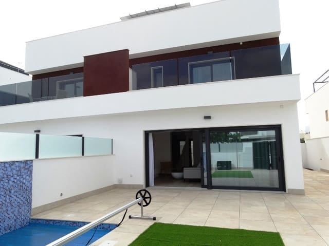 Chalet de 3 habitaciones en Torre de la Horadada, Pilar de la Horadada en venta con piscina garaje - 425.000 € (Ref: 10150072)