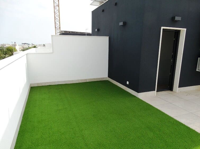 3 bedroom Villa for sale in Torre de la Horadada with pool garage - € 425,000 (Ref: 10150072)