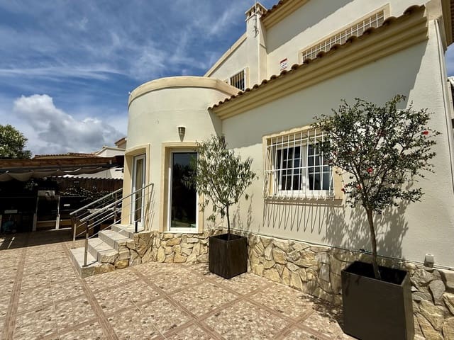 4 sovrum Villa till salu i Lomas de Campoamor - Las Ramblas, Orihuela med pool garage - 830 000 € (Ref: 10150079)