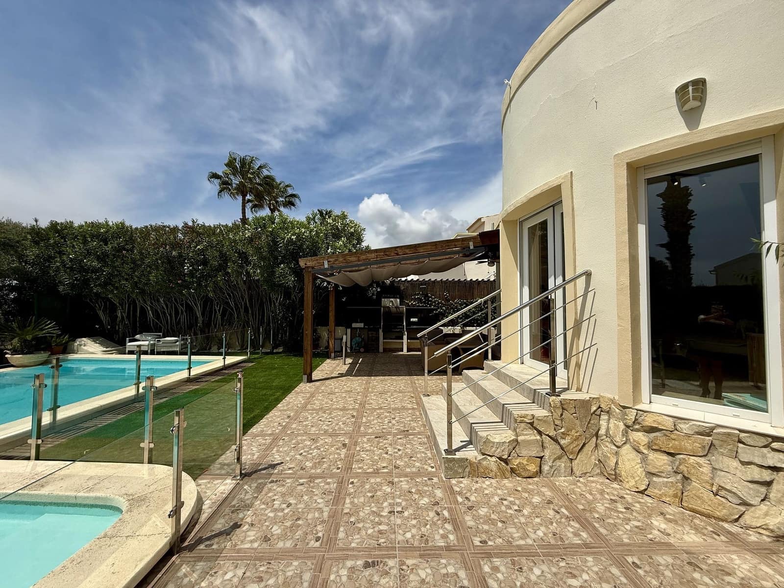 4 sovrum Villa till salu i Orihuela Costa med pool garage - 830 000 € (Ref: 10150079)