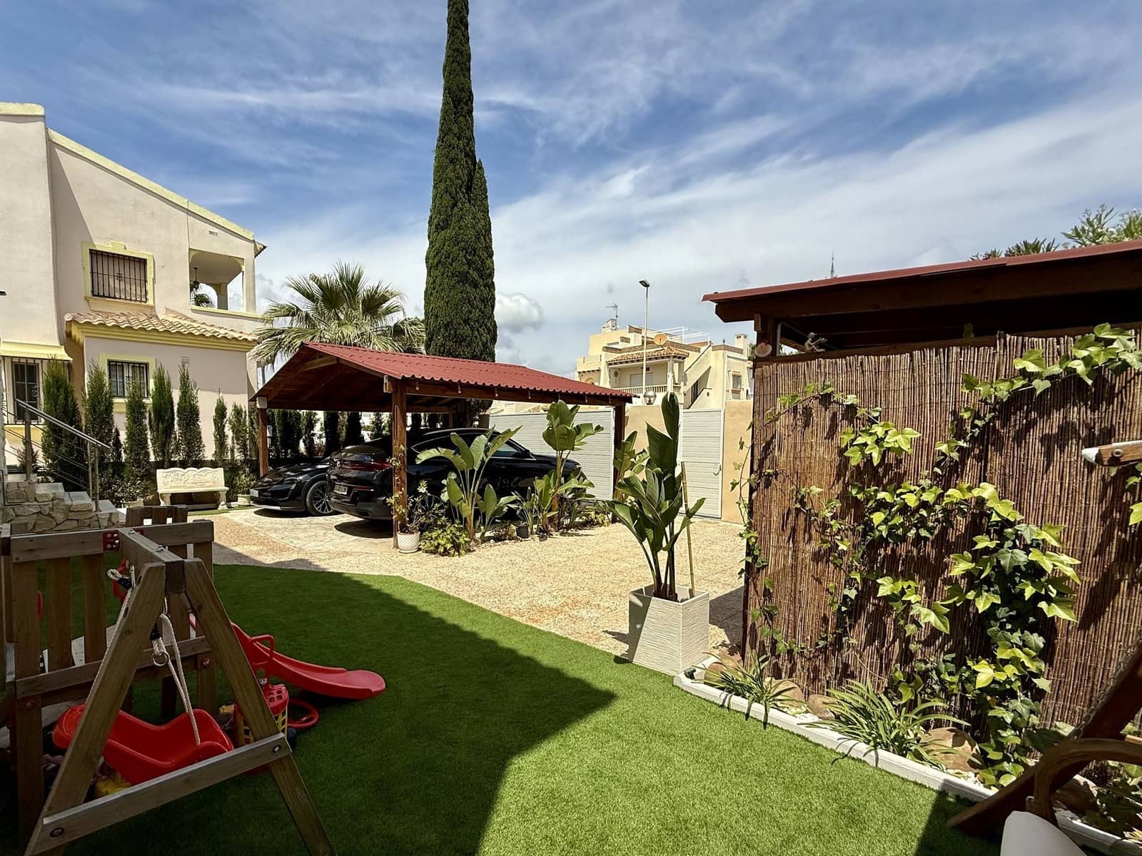 4 sovrum Villa till salu i Orihuela Costa med pool garage - 830 000 € (Ref: 10150079)