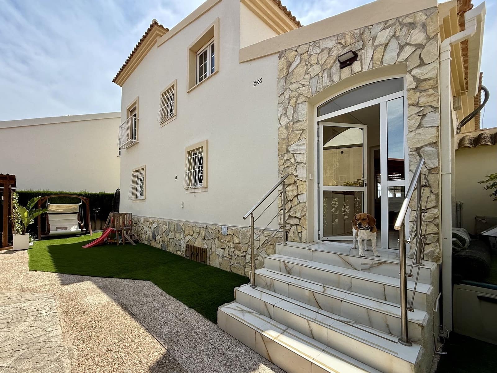 4 sovrum Villa till salu i Orihuela Costa med pool garage - 830 000 € (Ref: 10150079)