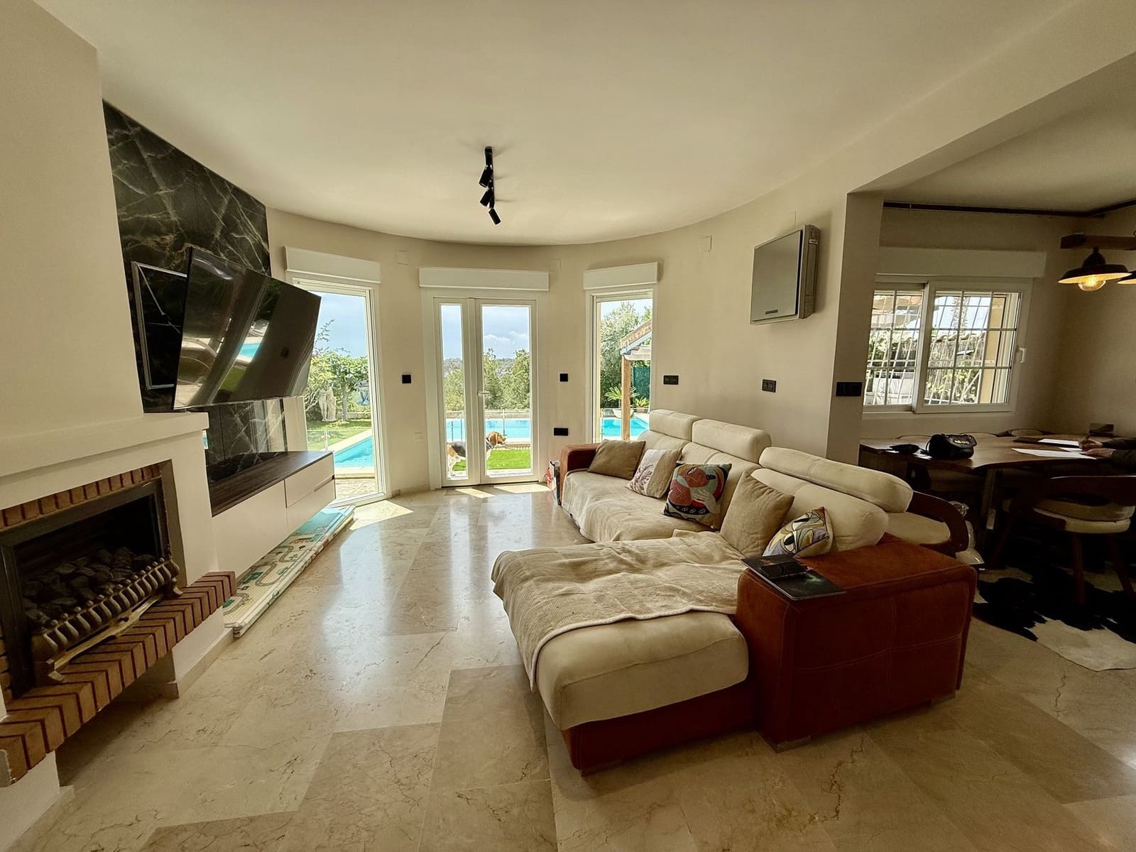 4 sovrum Villa till salu i Orihuela Costa med pool garage - 830 000 € (Ref: 10150079)
