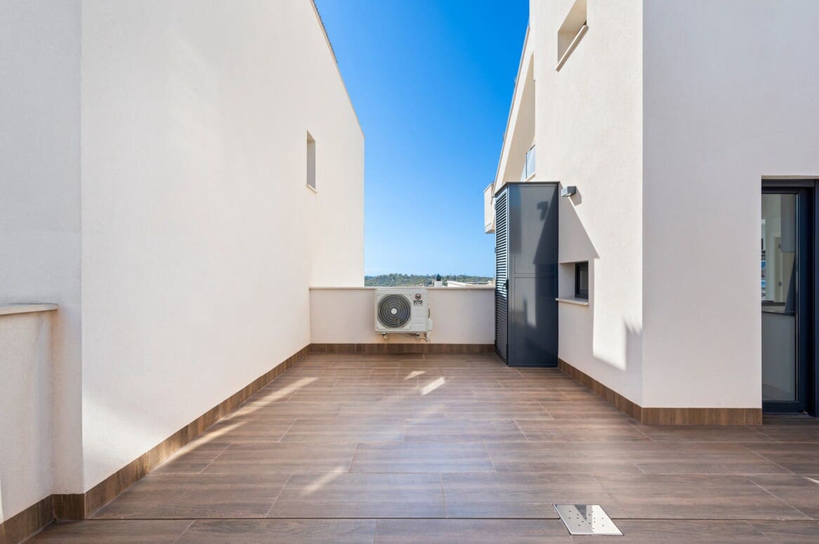 2 bedroom Villa for sale in San Miguel de Salinas with pool - € 415,000 (Ref: 10150084)