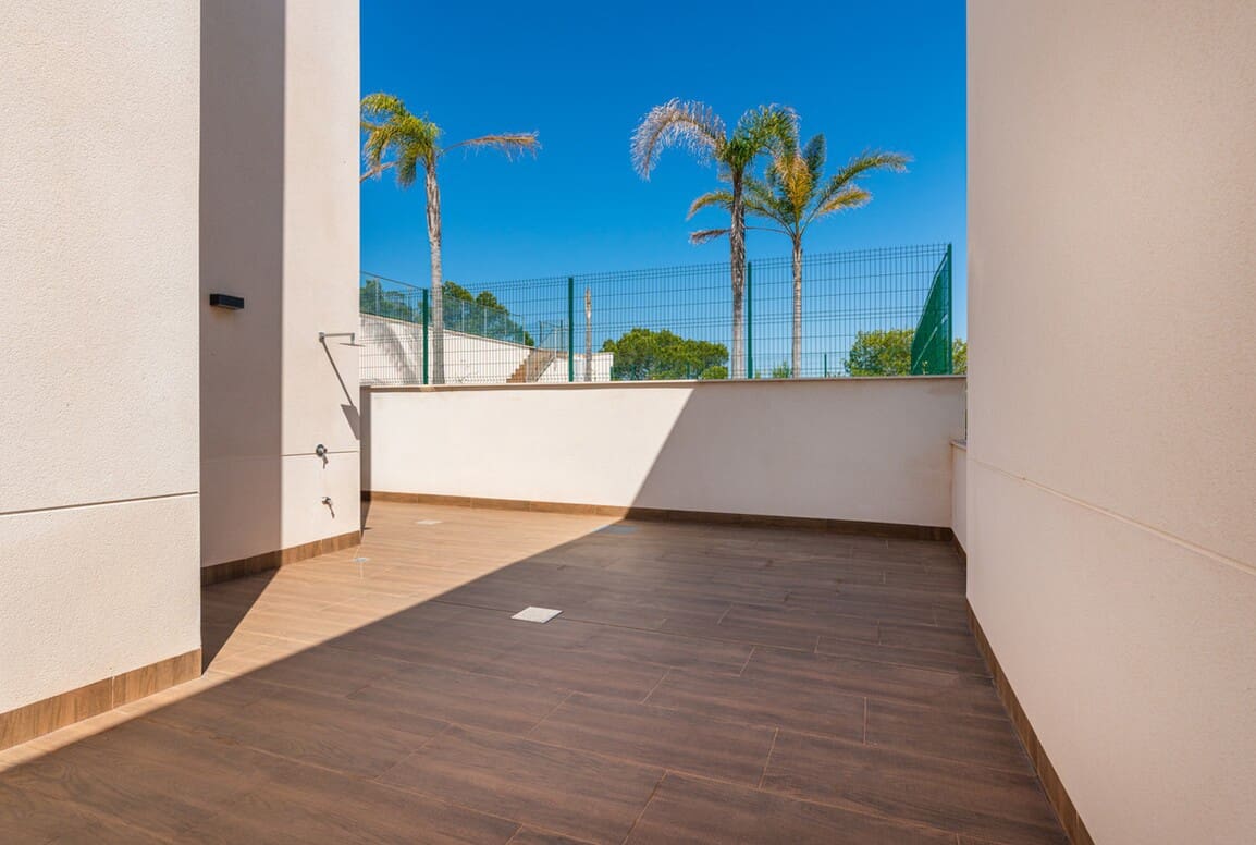 2 bedroom Villa for sale in San Miguel de Salinas with pool - € 339,000 (Ref: 10150085)