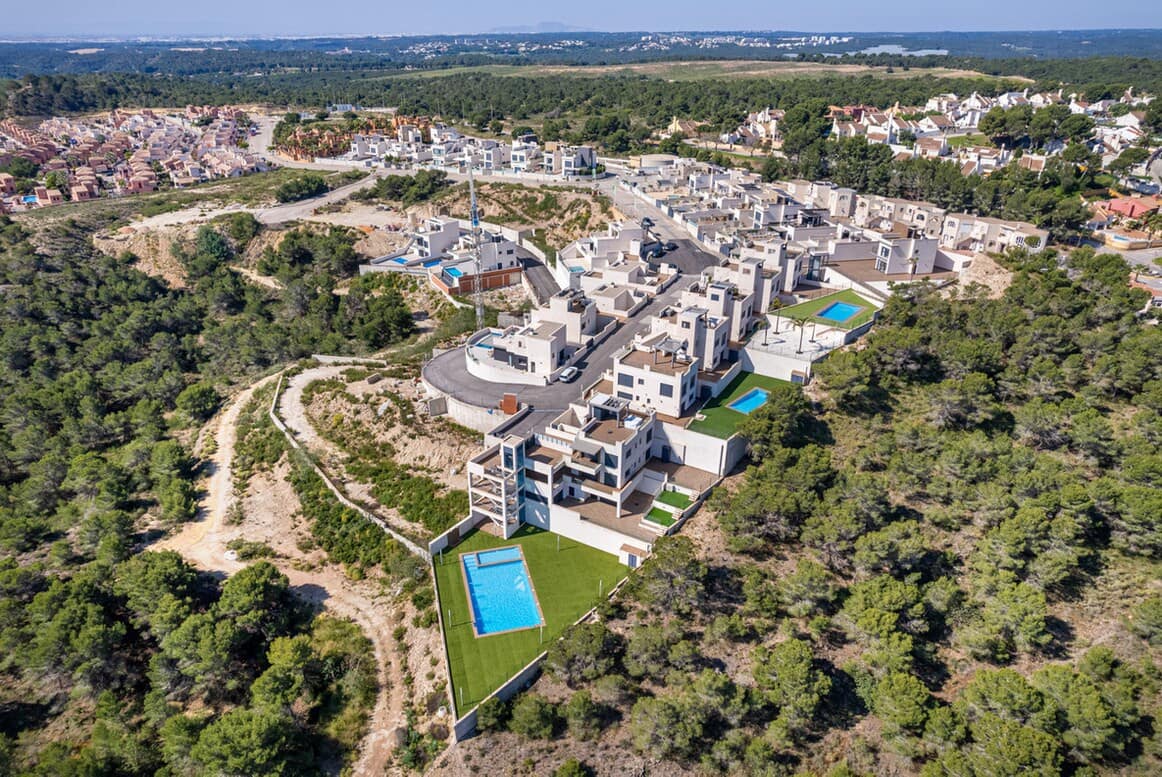 2 bedroom Villa for sale in San Miguel de Salinas with pool - € 339,000 (Ref: 10150085)