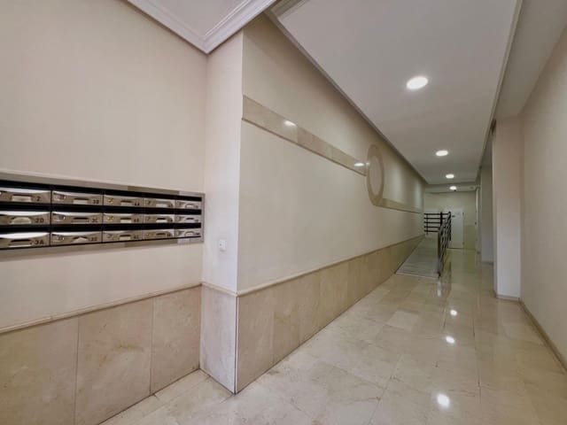 4 chambre Appartement à vendre à Parque de las Naciones, Torrevieja - 215 000 € (Ref: 10150313)