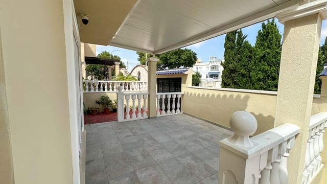 3 sovrum Hus till salu i Las Filipinas med pool garage - 345 000 € (Ref: 10150330)