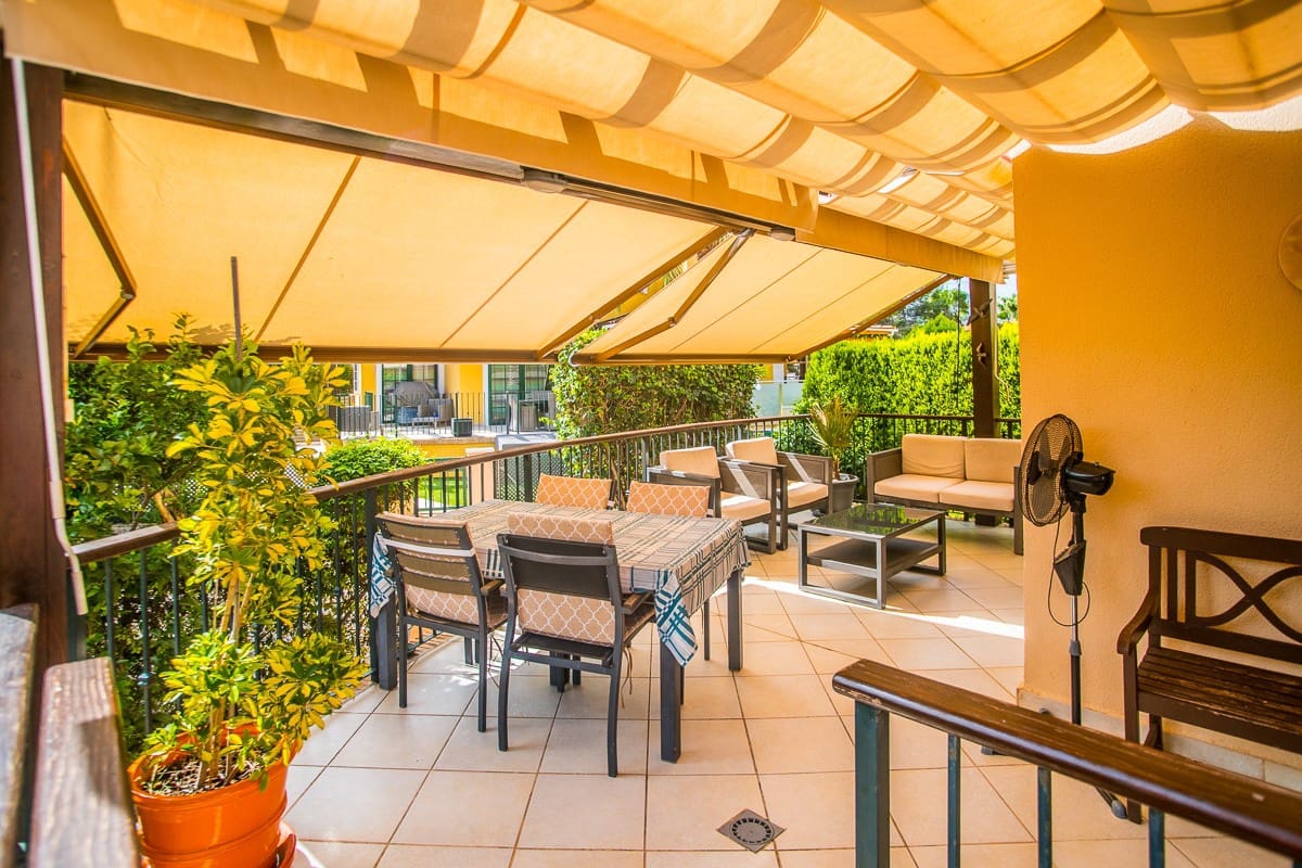 4 chambre Villa/Maison à vendre à Torrevieja avec piscine garage - 310 000 € (Ref: 10151081)