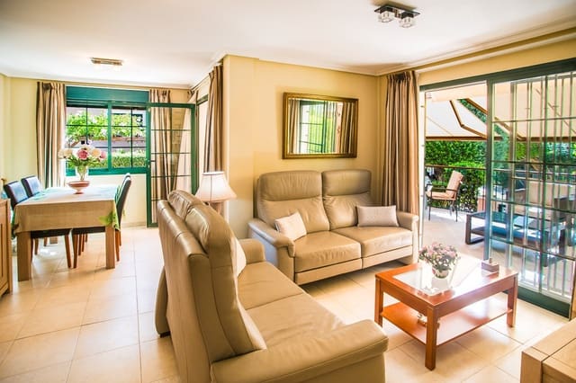 4 chambre Villa/Maison à vendre à Los Balcones - Los Altos, Torrevieja avec piscine garage - 310 000 € (Ref: 10151081)
