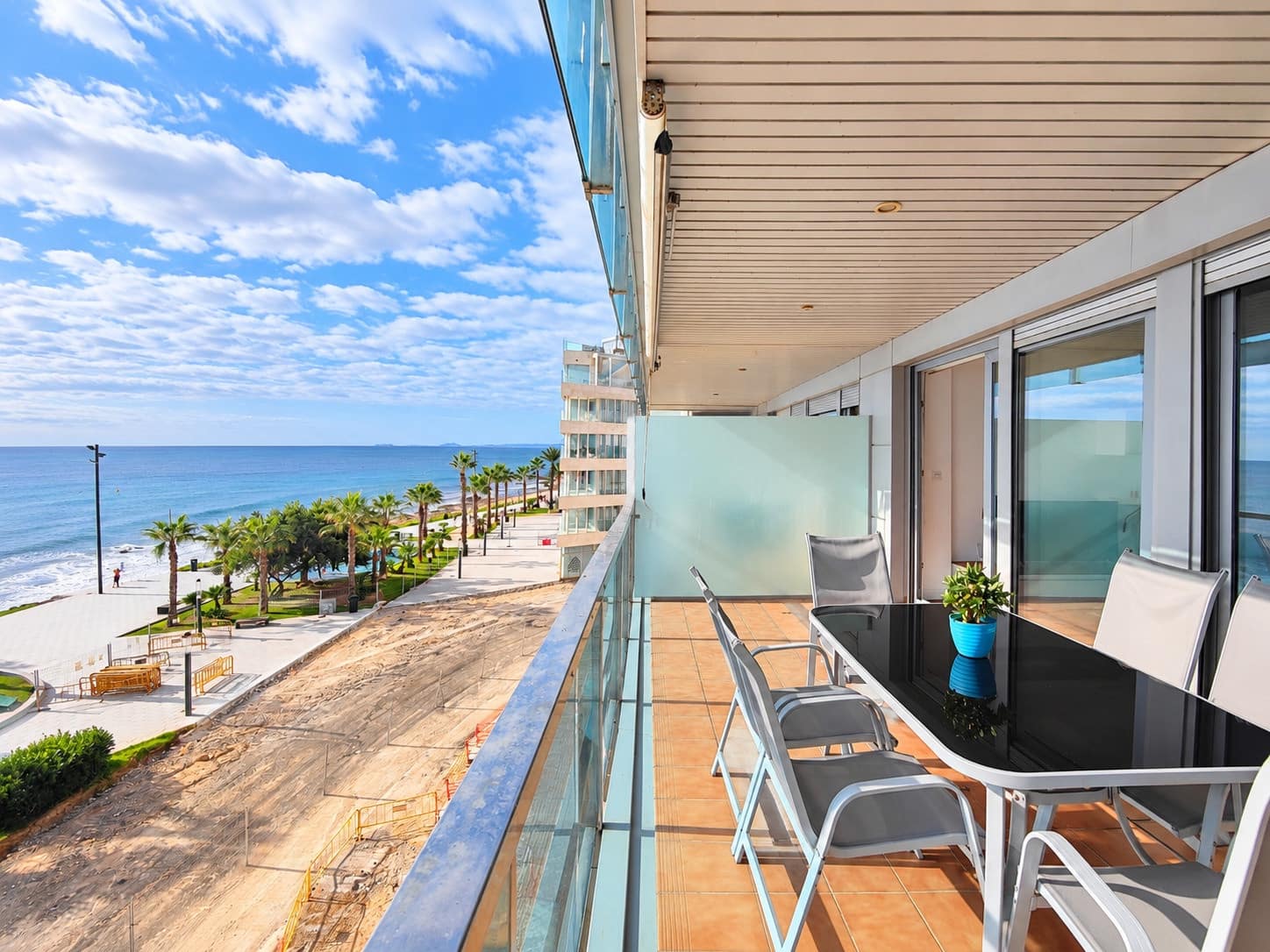 3 slaapkamer Appartement te koop in Torrevieja met zwembad garage - € 459.000 (Ref: 10153336)