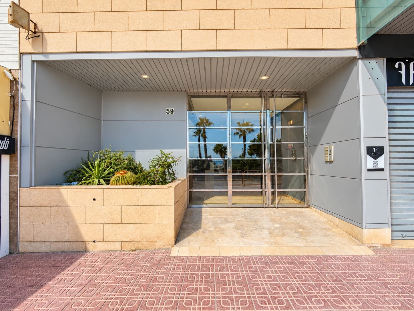 3 slaapkamer Appartement te koop in Torrevieja met zwembad garage - € 459.000 (Ref: 10153336)
