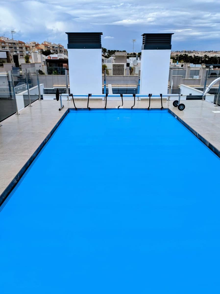 1 sovrum Lägenhet till salu i Torrevieja med pool - 219 000 € (Ref: 10153343)