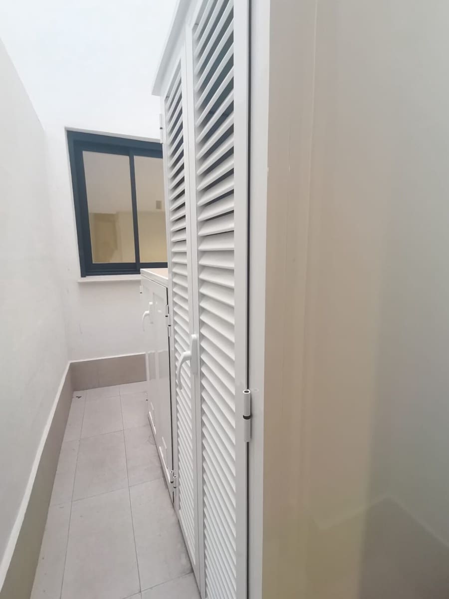 1 sovrum Lägenhet till salu i Torrevieja med pool - 219 000 € (Ref: 10153343)