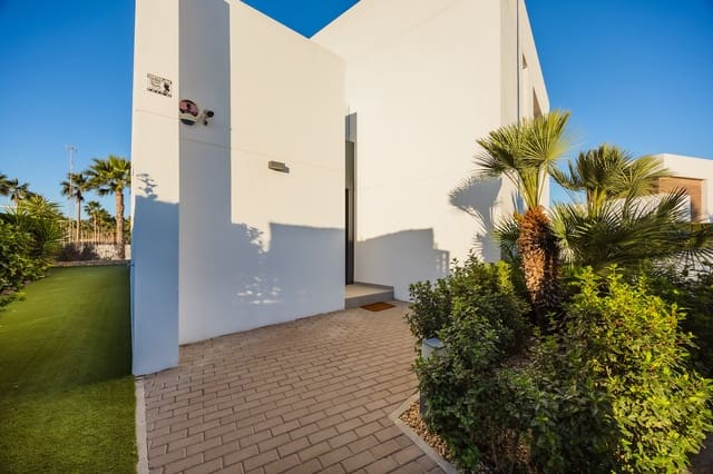 4 bedroom Villa for sale in Algorfa with pool - € 850,000 (Ref: 10155747)