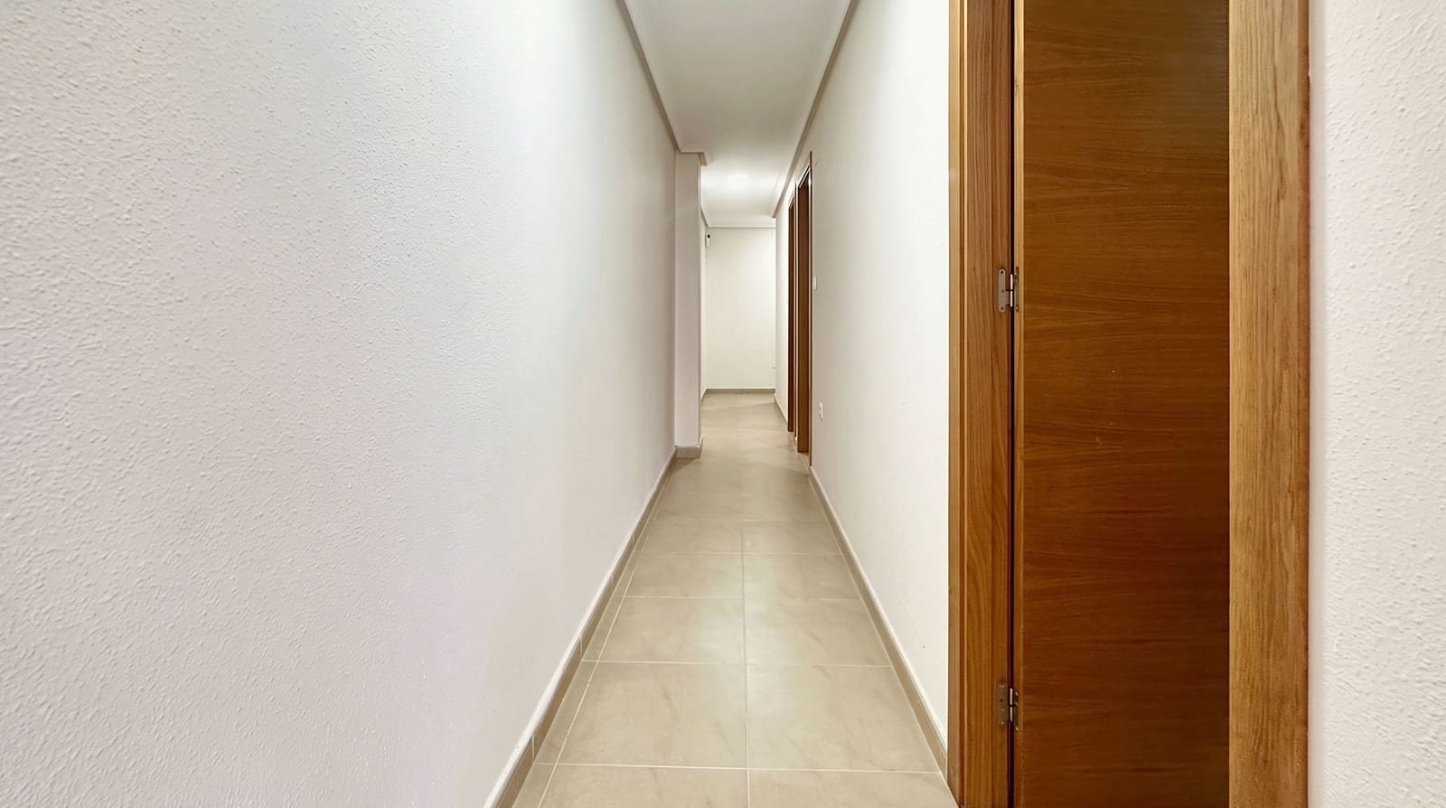 Apartamento de 3 habitaciones en Torrevieja en venta - 167.000 € (Ref: 10156271)