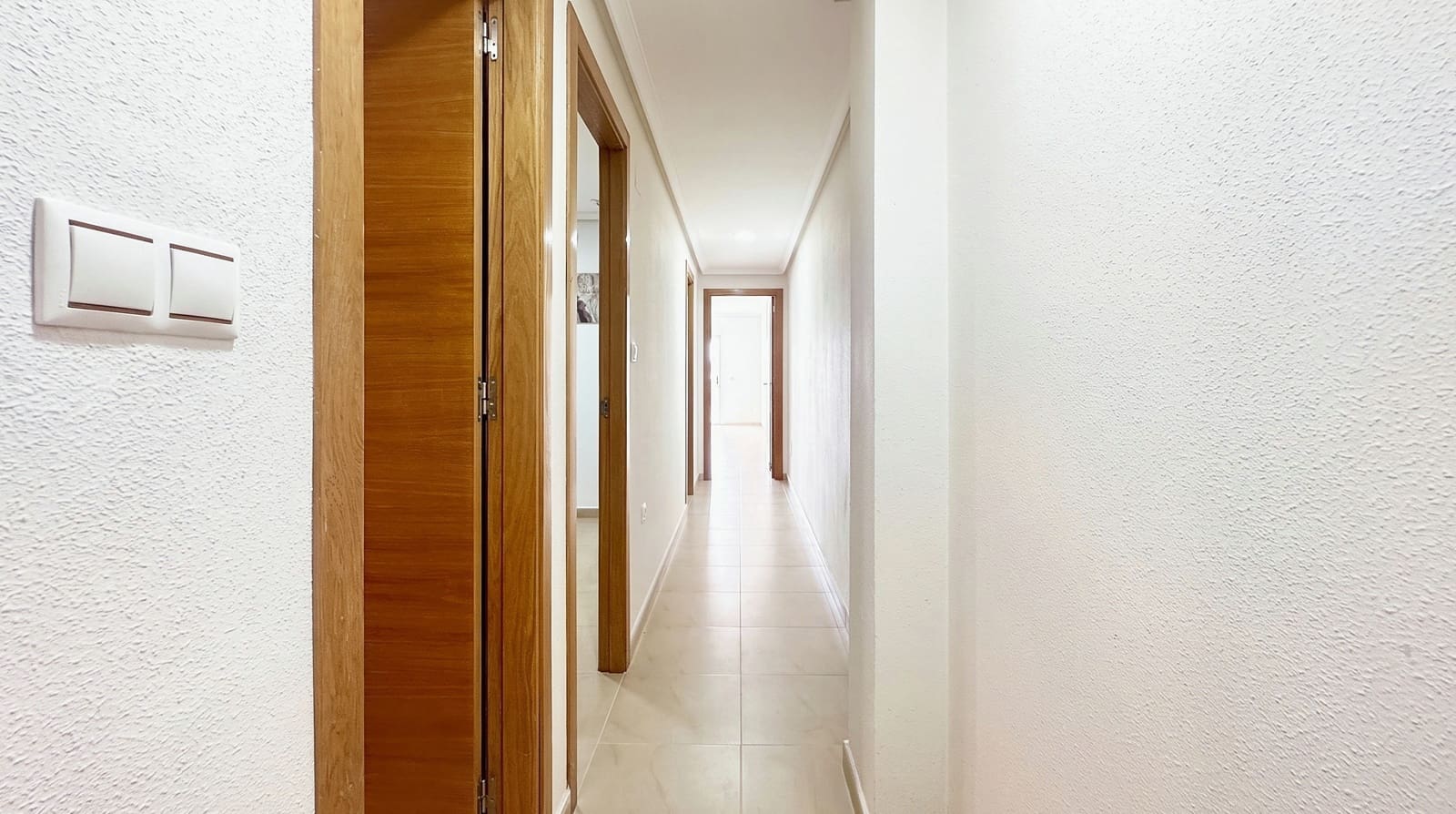 Apartamento de 3 habitaciones en Torrevieja en venta - 167.000 € (Ref: 10156271)