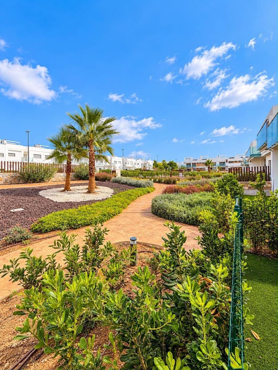 2 Zimmer Bungalow zu verkaufen in Orihuela mit Pool Garage - 285.000 € (Ref: 10156299)