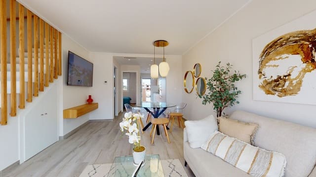 3 soverom Hus til salgs i Pilar de la Horadada ciudad, Pilar de la Horadada med svømmebasseng garasje - € 349 900 (Ref: 10156317)