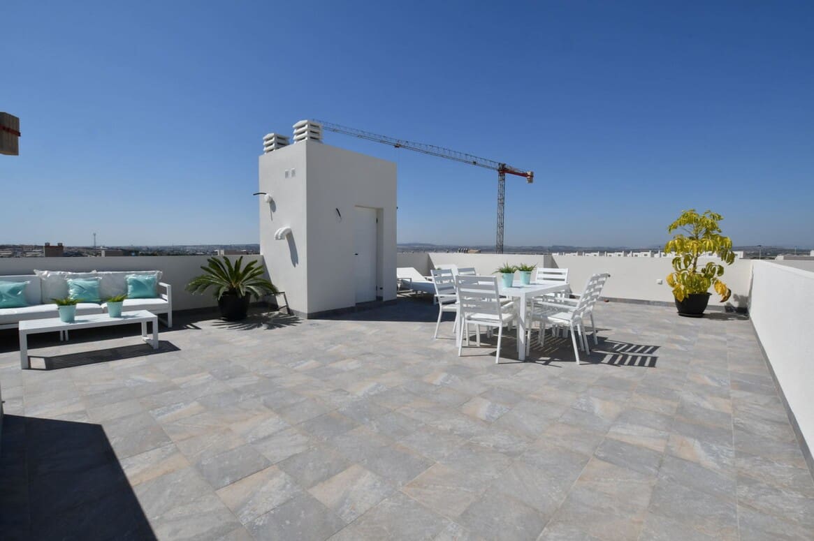 2 bedroom Villa for sale in San Miguel de Salinas with pool garage - € 256,600 (Ref: 10156339)