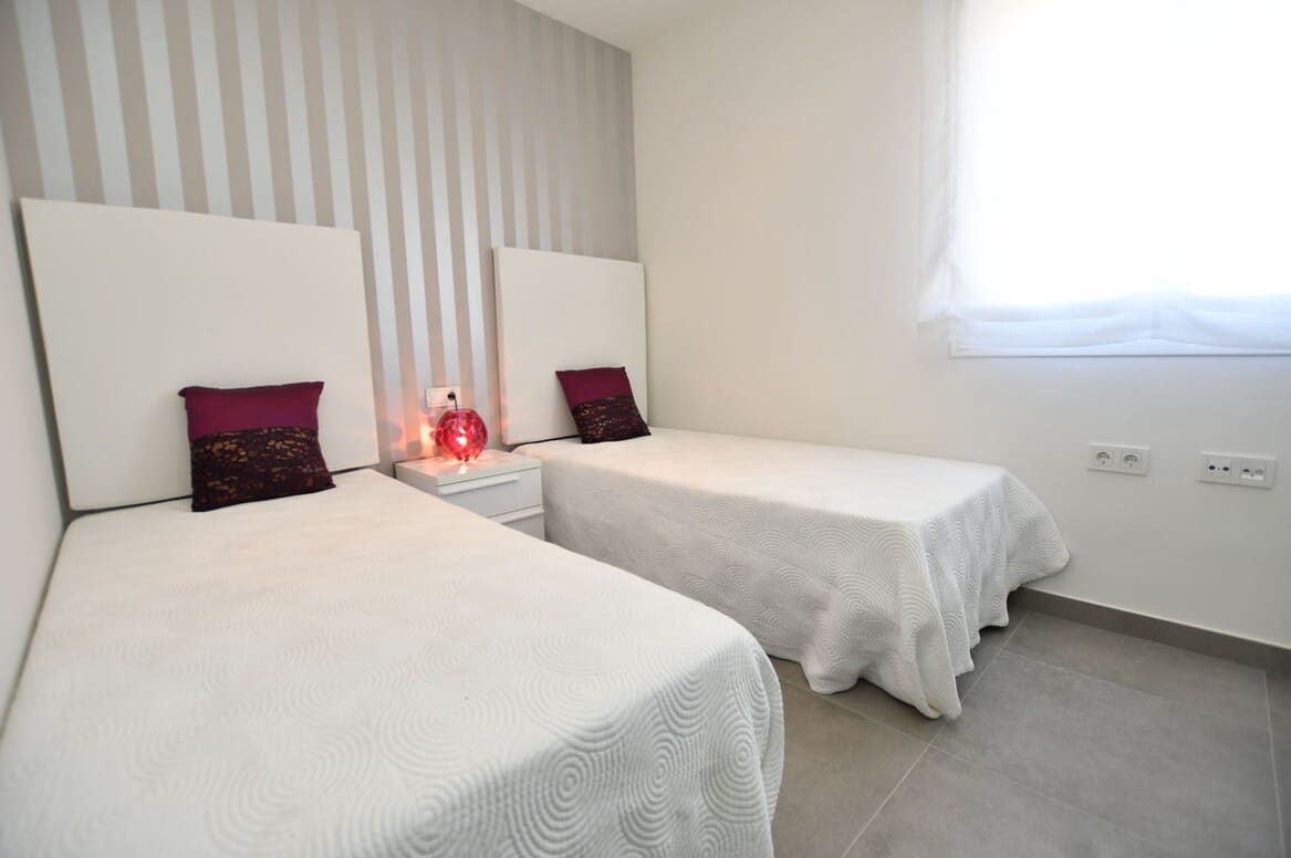 2 bedroom Villa for sale in San Miguel de Salinas with pool garage - € 256,600 (Ref: 10156339)