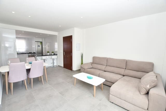 2 slaapkamer Villa te koop in San Miguel de Salinas met zwembad garage - € 256.600 (Ref: 10156339)