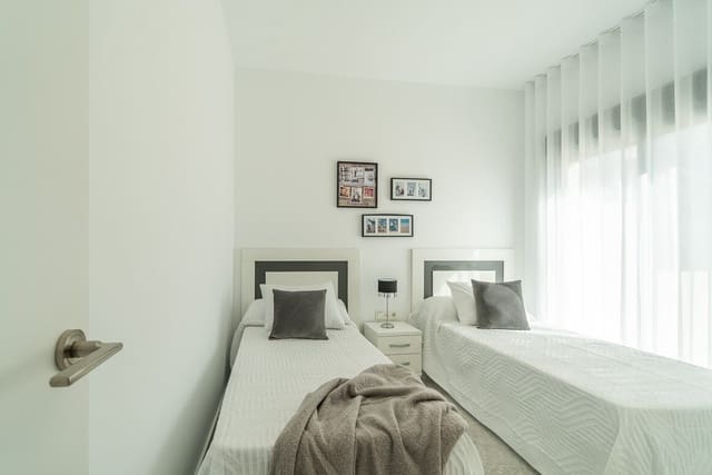 2 sypialnia Apartament na sprzedaż w Los Almendros (Orihuela Costa), Orihuela z basenem garażem - 350 000 € (Ref: 10156448)