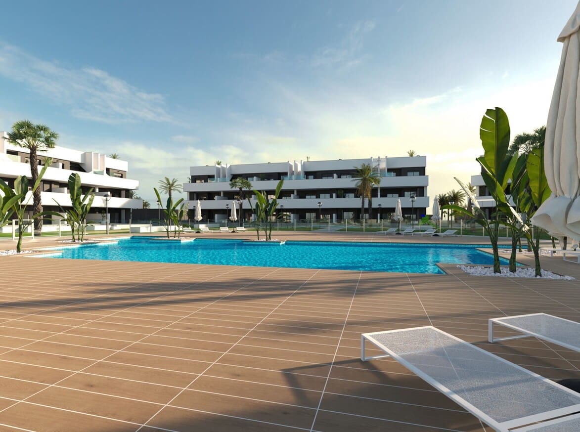 2 chambre Appartement à vendre à Guardamar del Segura avec piscine garage - 229 000 € (Ref: 10156515)