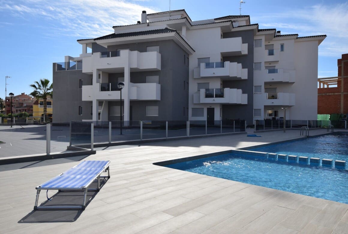 2 sovrum Lägenhet till salu i Orihuela med pool garage - 255 000 € (Ref: 10156518)