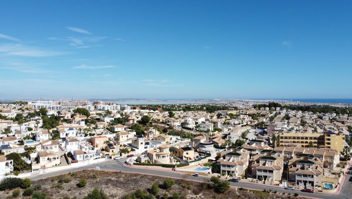 2 sypialnia Apartament na sprzedaż w Orihuela z basenem garażem - 295 000 € (Ref: 10156520)
