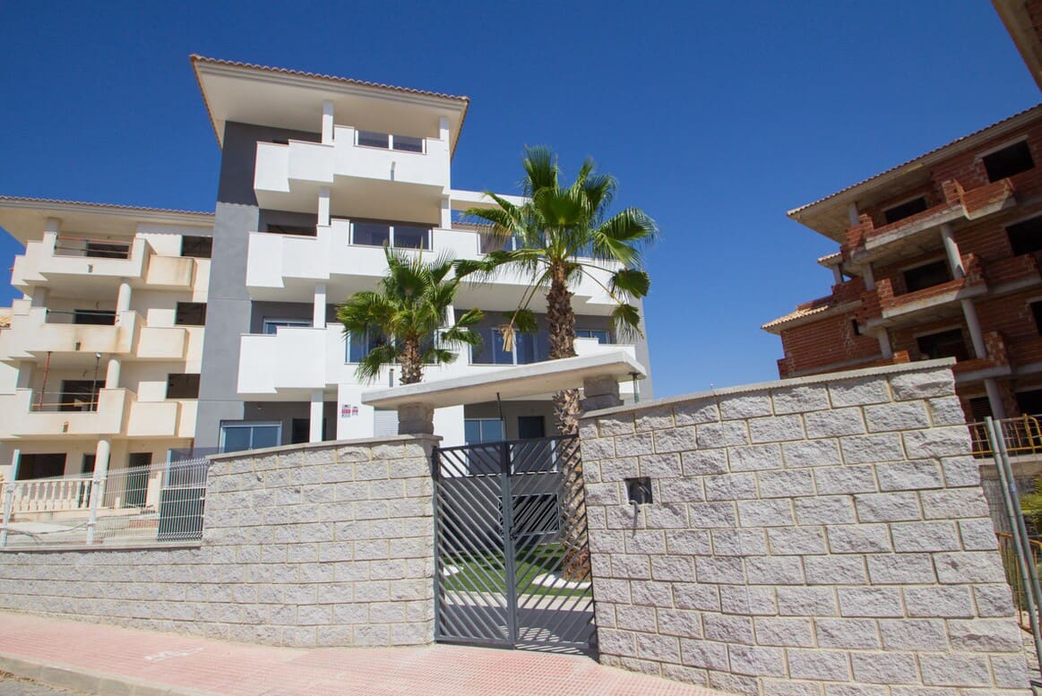 2 sypialnia Apartament na sprzedaż w Orihuela z basenem garażem - 295 000 € (Ref: 10156520)