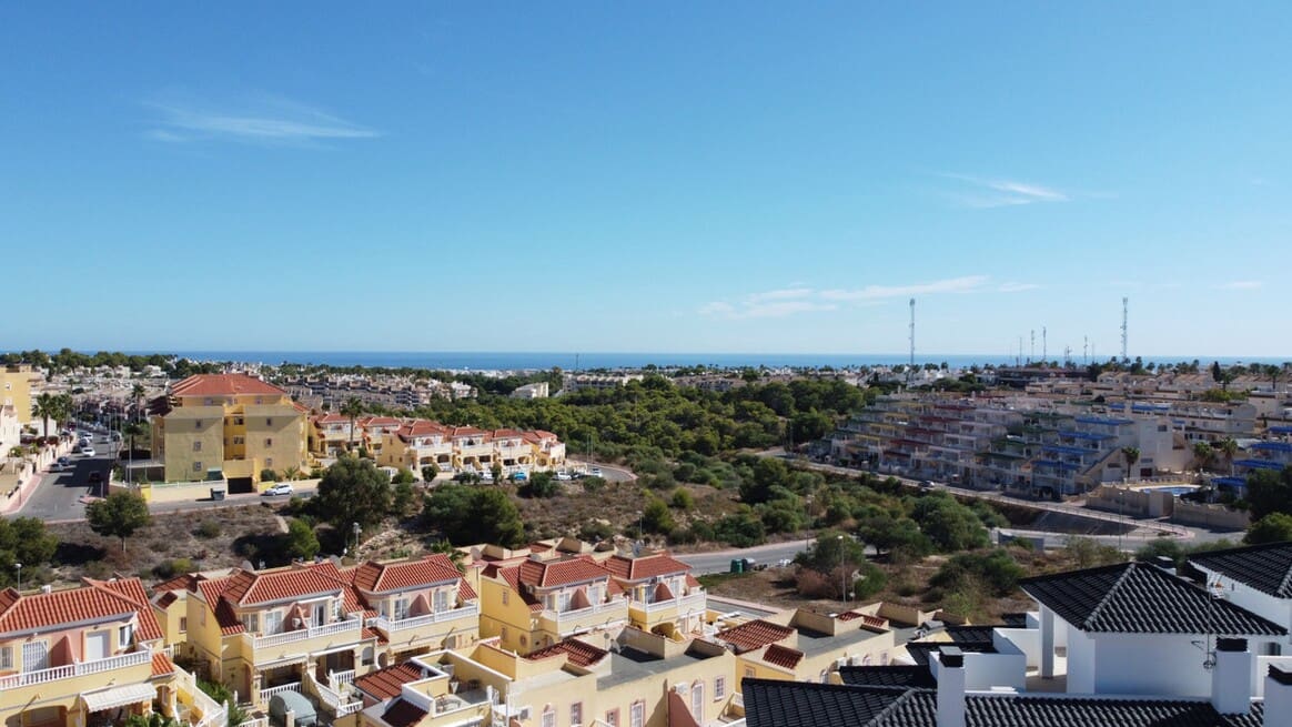 2 sypialnia Apartament na sprzedaż w Orihuela z basenem garażem - 295 000 € (Ref: 10156520)