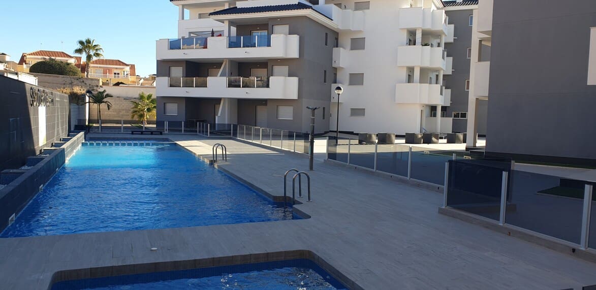 2 sypialnia Apartament na sprzedaż w Orihuela z basenem garażem - 295 000 € (Ref: 10156520)