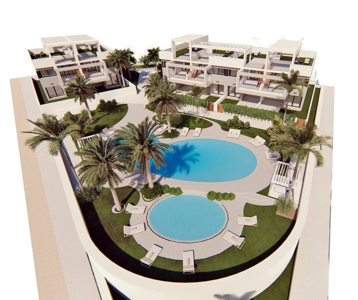 Bungalow de 2 habitaciones en Torrevieja en venta con piscina - 309.900 € (Ref: 10156521)