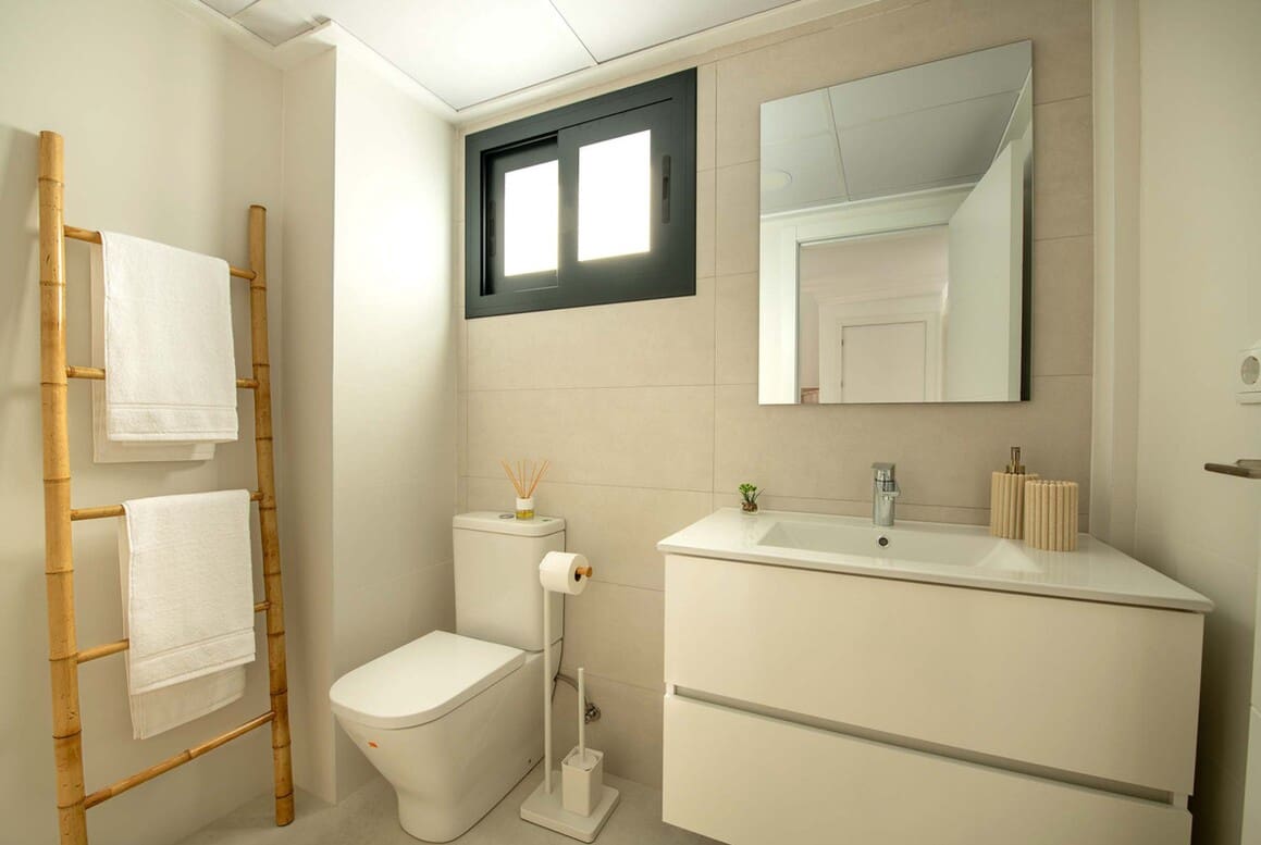 3 slaapkamer Villa te koop in Cox met zwembad garage - € 279.000 (Ref: 10156528)