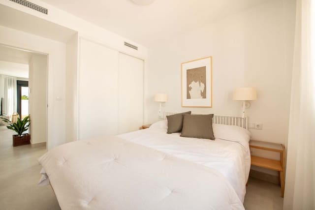 3 slaapkamer Villa te koop in Cox met zwembad garage - € 265.000 (Ref: 10156529)