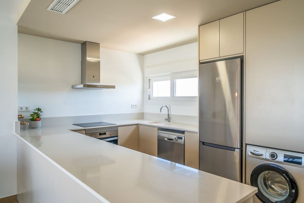 2 sypialnia Apartament na sprzedaż w Orihuela z basenem garażem - 299 900 € (Ref: 10156553)