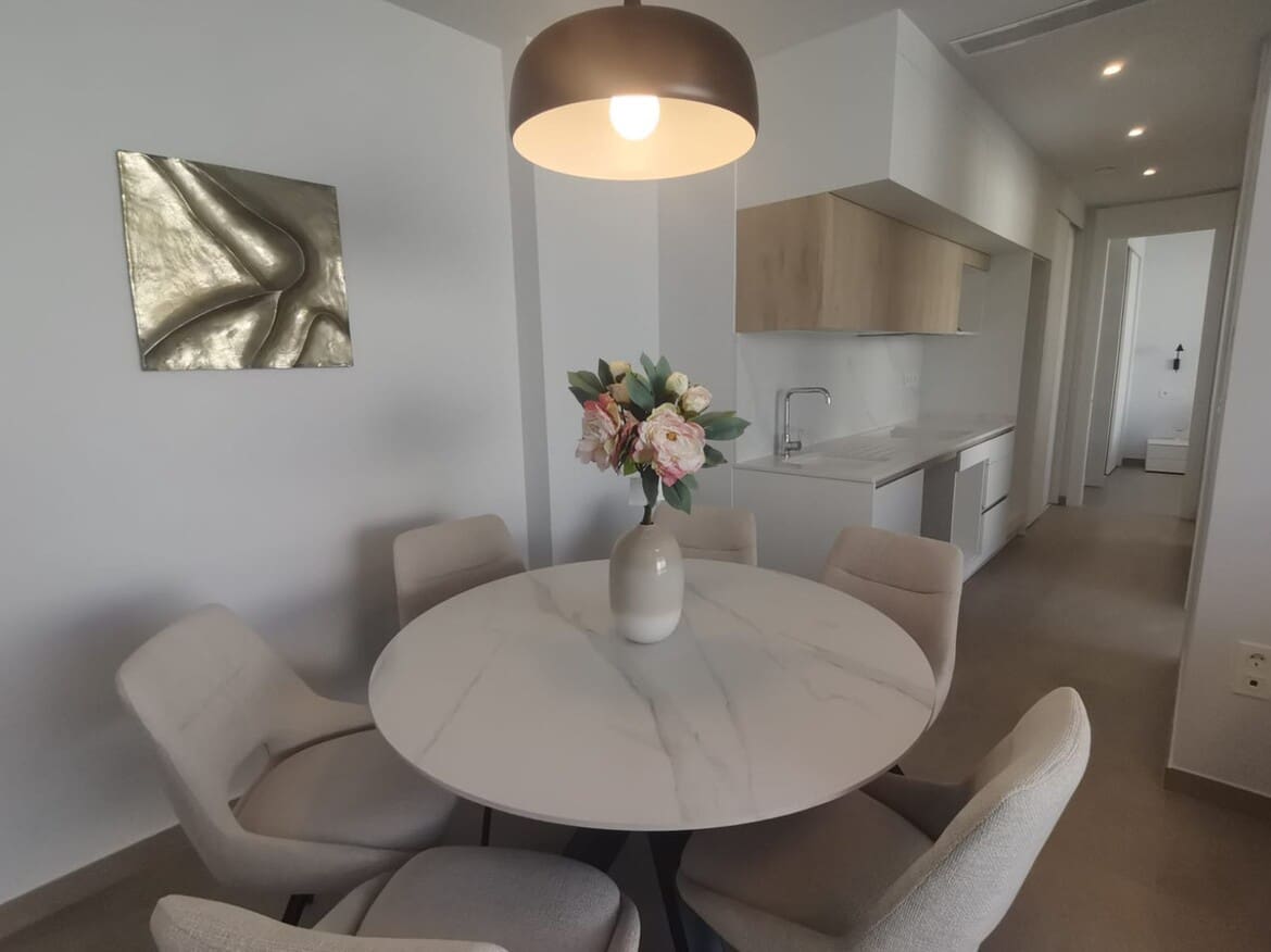 1 soveværelse Lejlighed til salg i Torrevieja med swimmingpool - € 399.000 (Ref: 10156584)