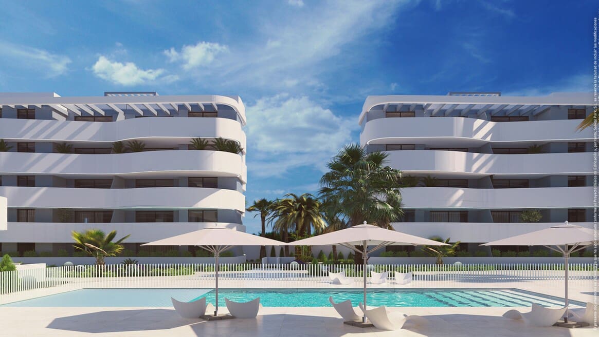 3 soveværelse Byhus til salg i Guardamar del Segura med swimmingpool garage - € 464.900 (Ref: 10156607)