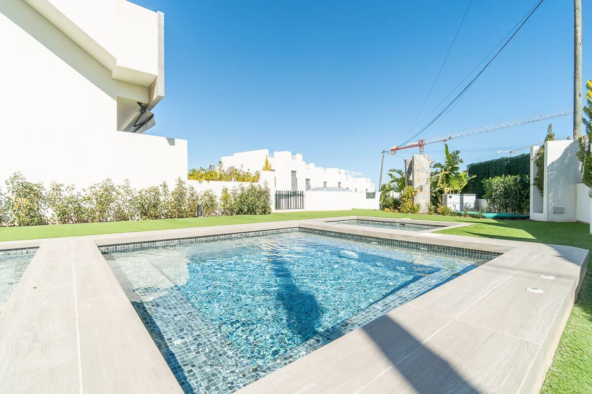 3 sypialnia Apartament na sprzedaż w Orihuela z basenem garażem - 380 000 € (Ref: 10156616)