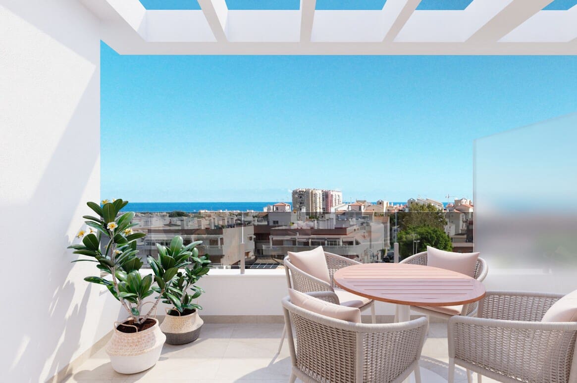 2 Zimmer Apartment zu verkaufen in Torrevieja mit Pool Garage - 299.000 € (Ref: 10156618)