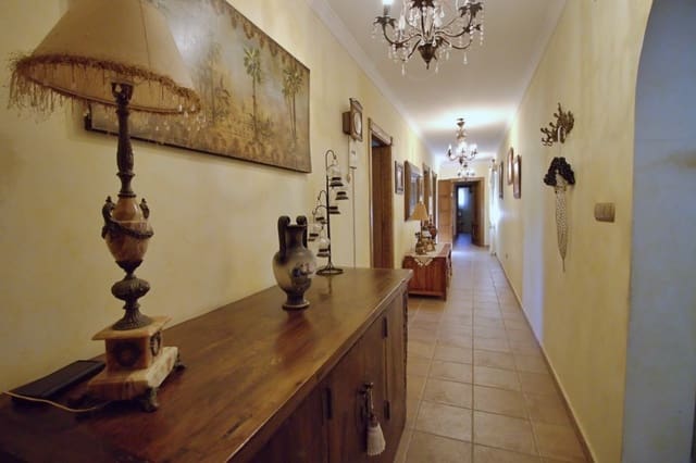 5 Zimmer Villa zu verkaufen in Valverde, Elche / Elx mit Pool - 610.000 € (Ref: 10156716)