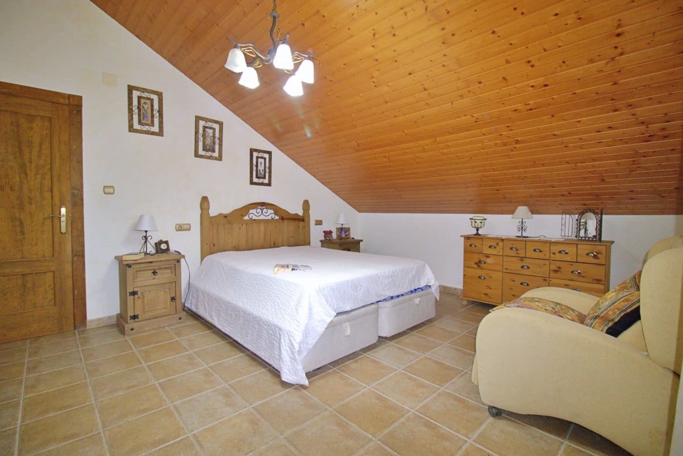 5 Zimmer Villa zu verkaufen in Elche / Elx mit Pool - 610.000 € (Ref: 10156716)