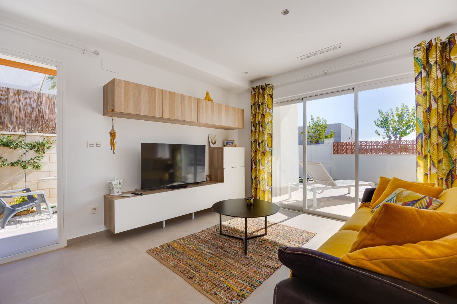3 soveværelse Villa til salg i Pilar de la Horadada med swimmingpool - € 548.000 (Ref: 10157529)