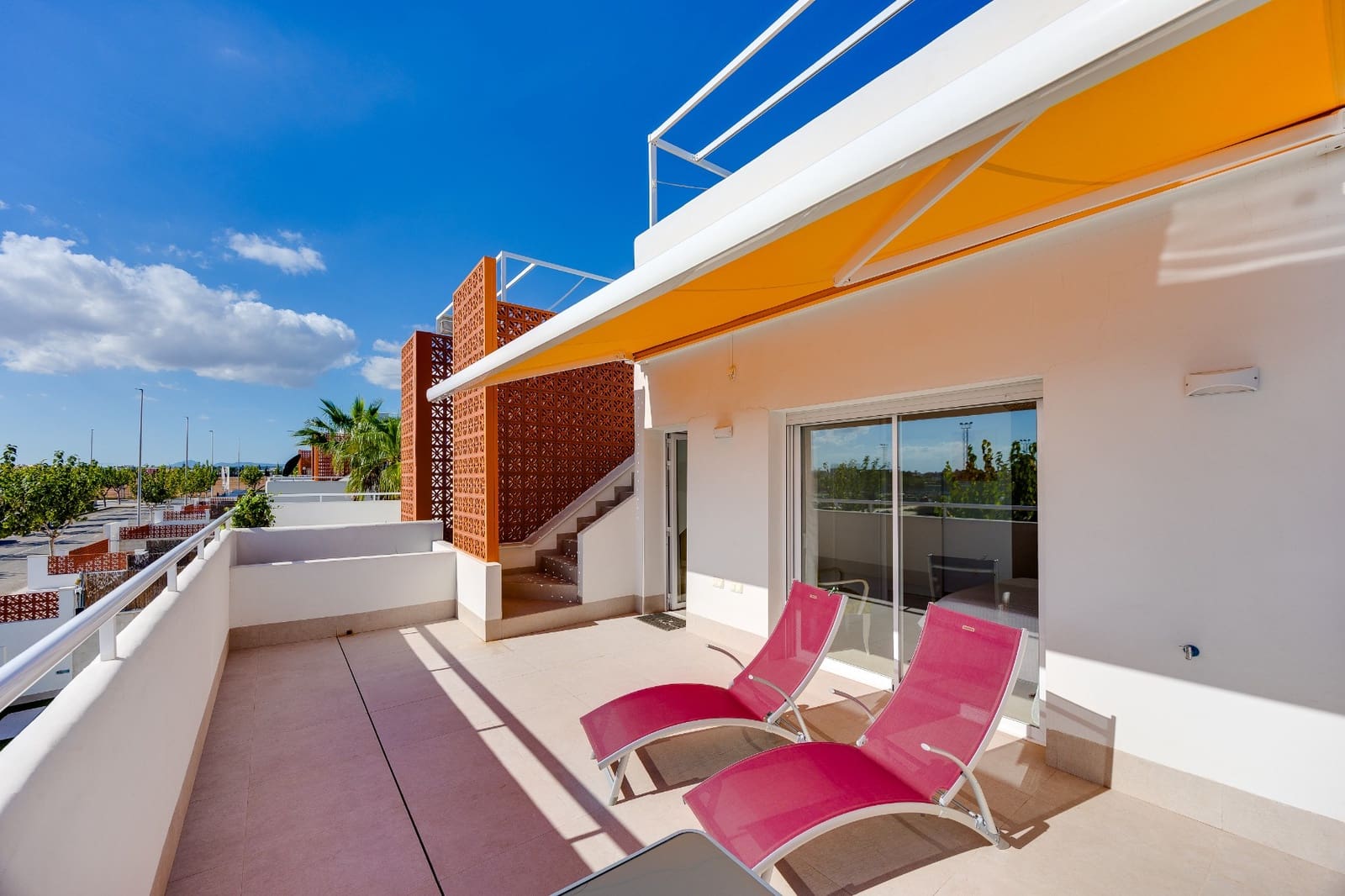 3 soveværelse Villa til salg i Pilar de la Horadada med swimmingpool - € 548.000 (Ref: 10157529)